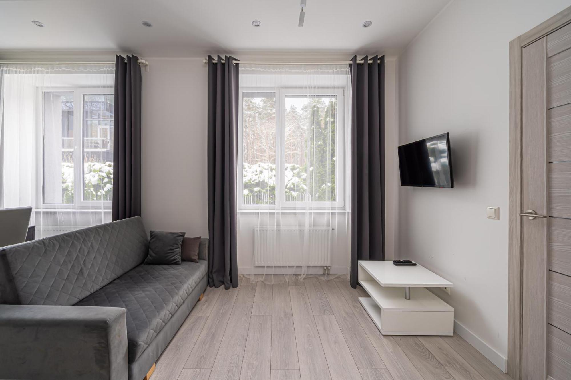 Apartment Dzintaru Beachside 1br With Courtyard View, Walk To Nature & Sea Jūrkalne